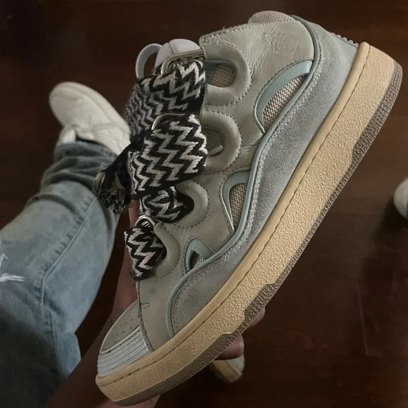 Lanvin Sneakers with Zigzag Laces - Picture 4 of 7